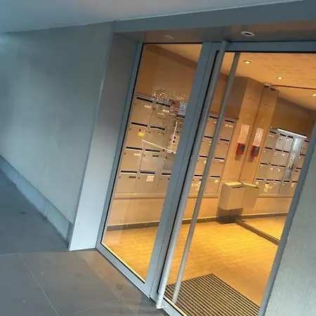 Vue Sur Canal Et Stade De France Apartment